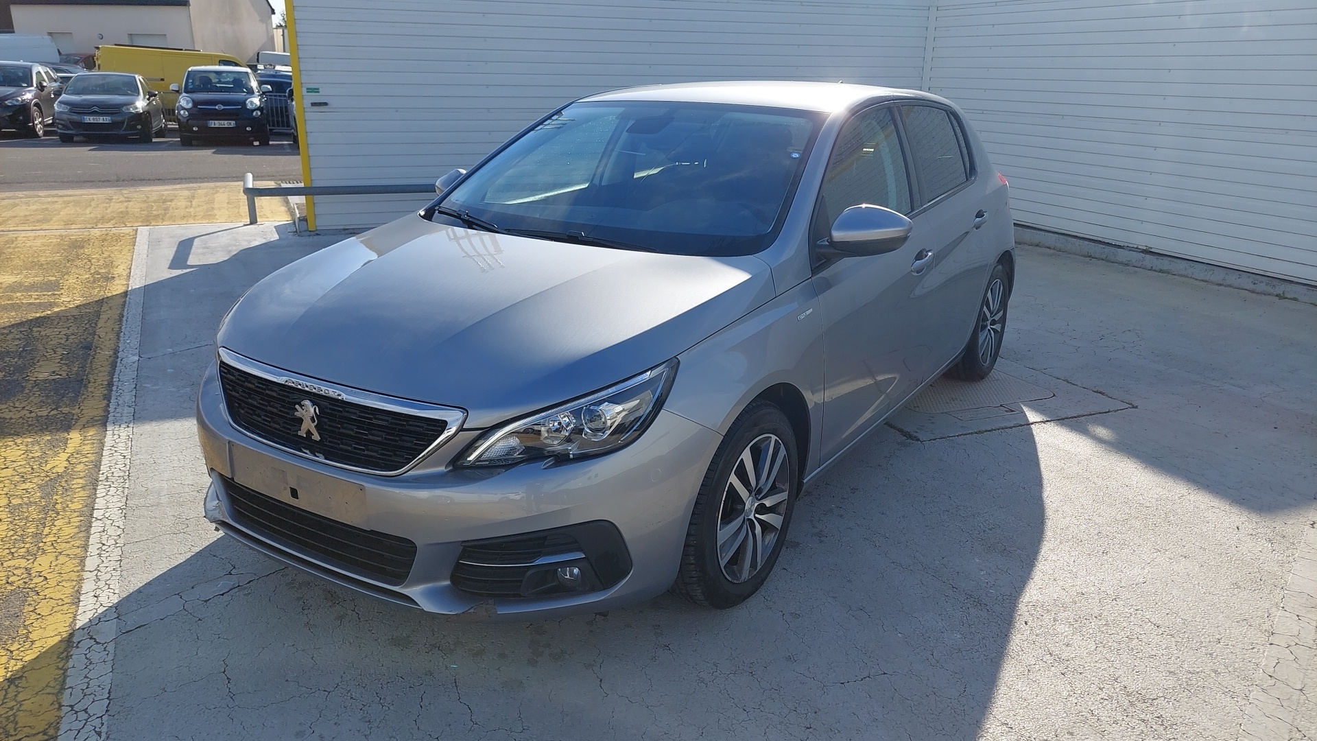 Peugeot 308 BLUEHDI 130CH SS BVM6 STYLE