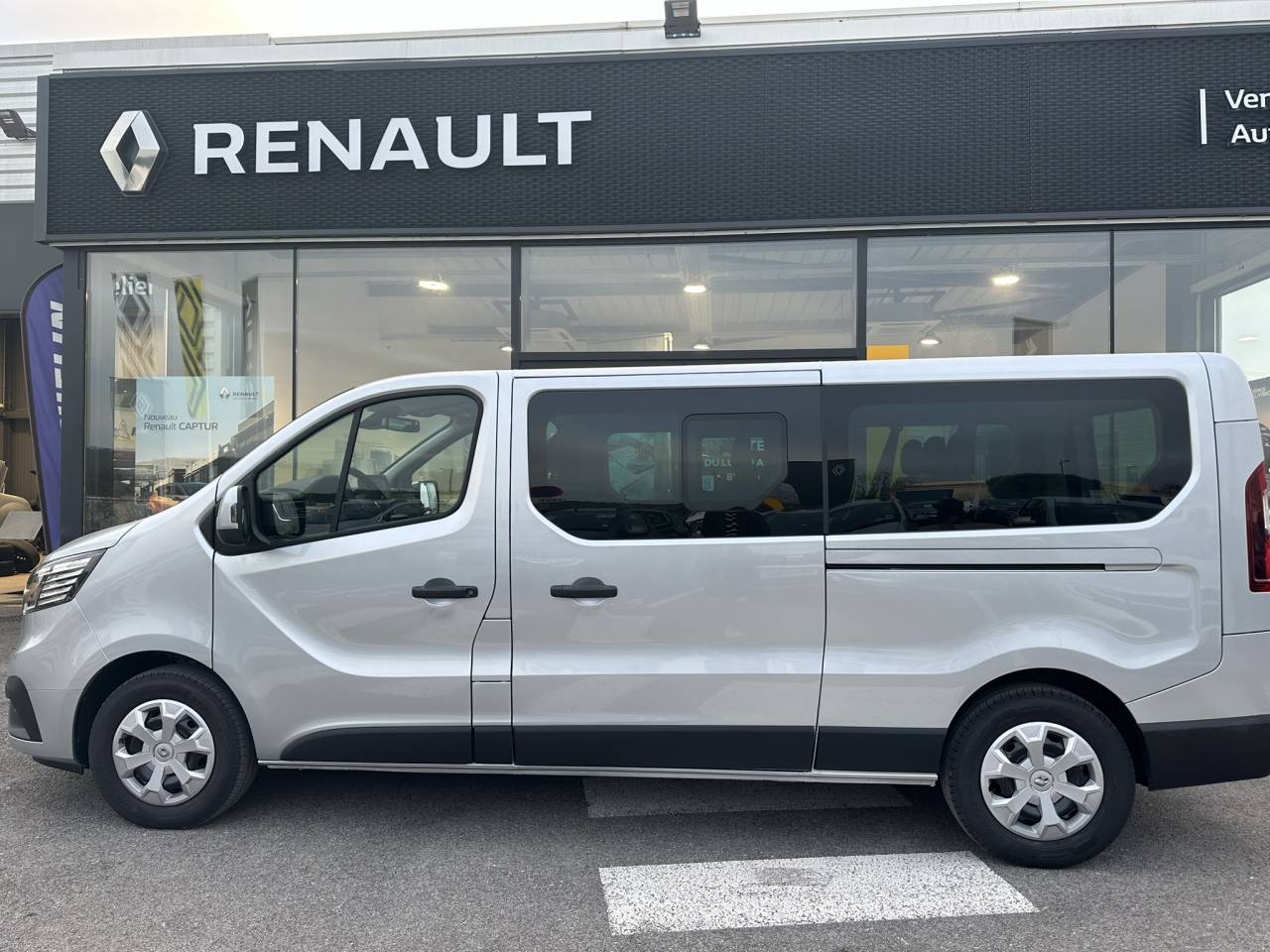 Renault Trafic  III Intens L2 Blue dCi 150 S&S EDC - 9 pl groupe Vergnon