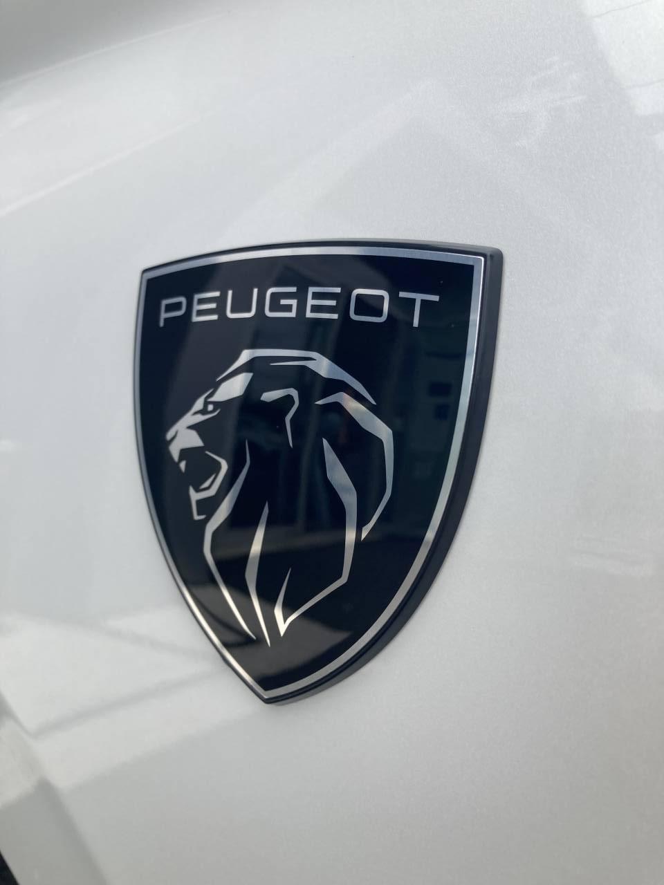 Peugeot 308 (3) PHEV 180 E-EAT8 GT