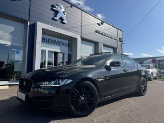 Photo 3375264 - Jaguar XE 2.0D 180ch Prestige Auto