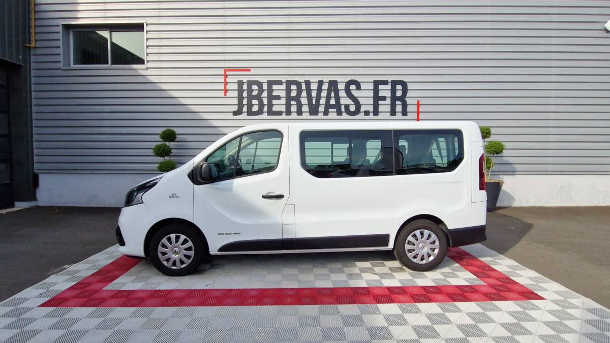 renault trafic combi