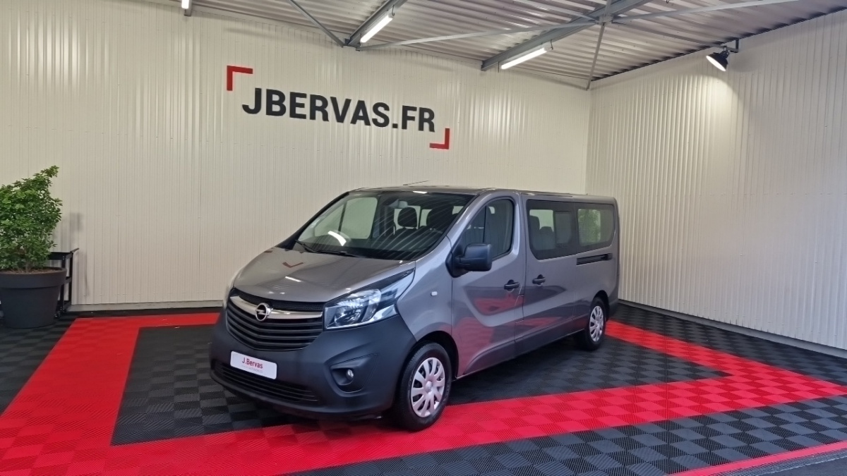 opel vivaro combi