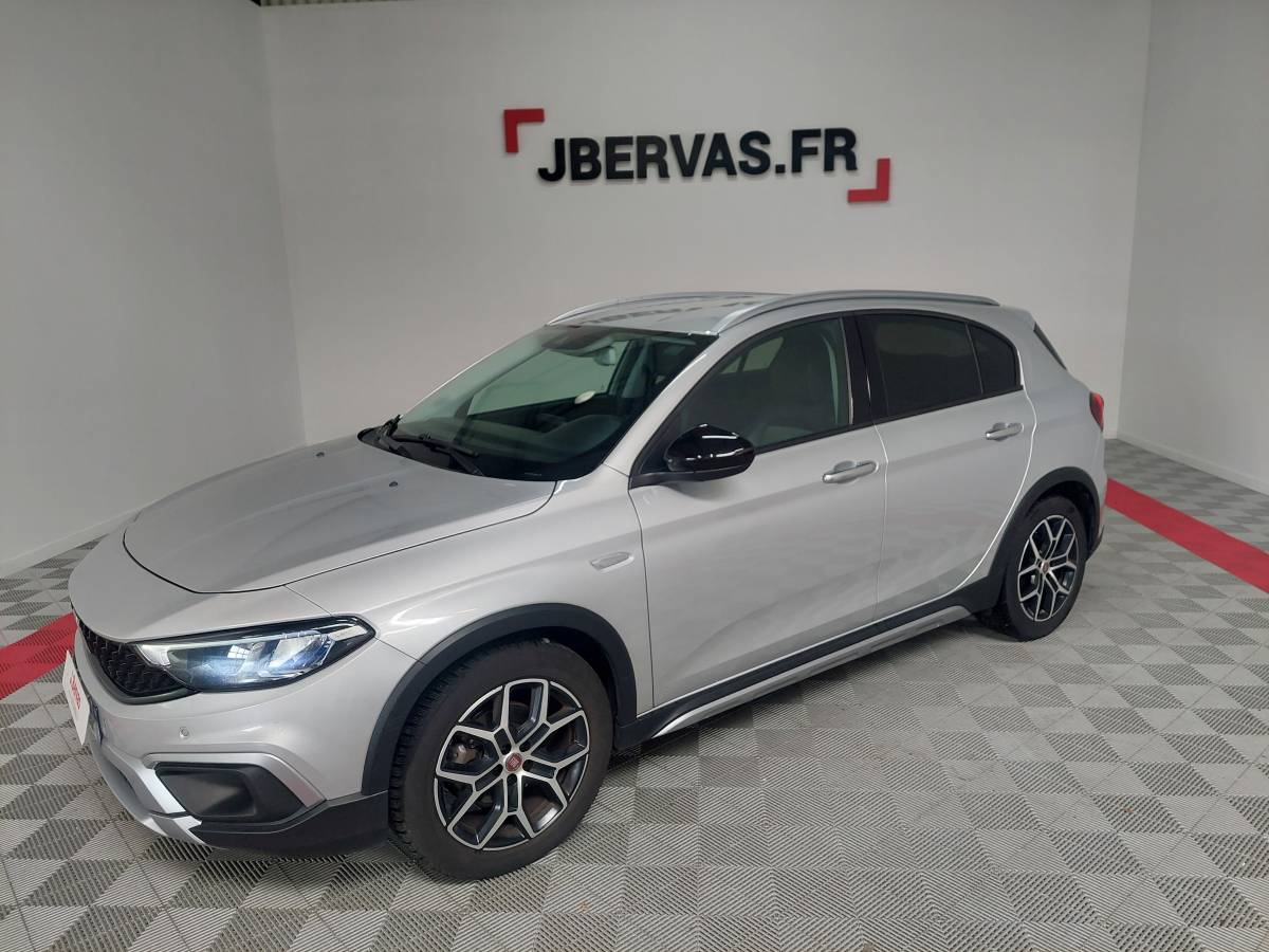 fiat tipo cross