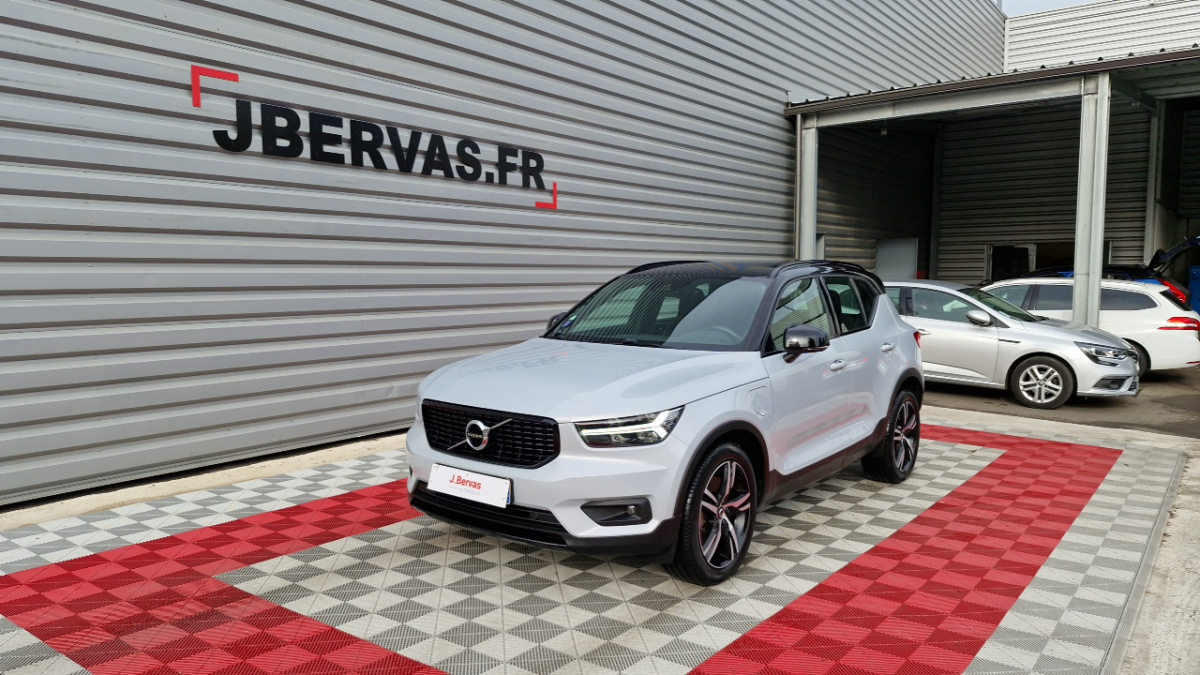 volvo xc40