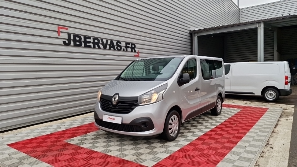 renault trafic combi