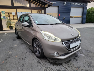 Photo 3432306 - Peugeot 208 1.2 VTI 82 Allure