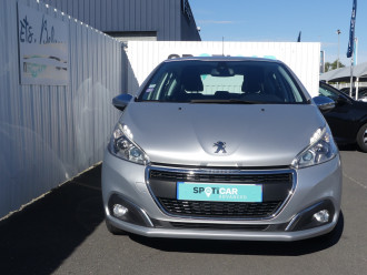 Photo 3355559 - Peugeot 208 1.2 PureTech 82 Allure