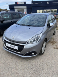 Photo 3056970 - Peugeot 208 Puretech 110 S&S ALLURE BUSINESS