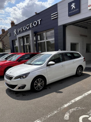 Photo 2946304 - Peugeot 308 SW (2) 1.2 Puretech 130 S&S Allure