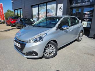 Photo 3291697 - Peugeot 208 1.2 PureTech 110 S&S Allure