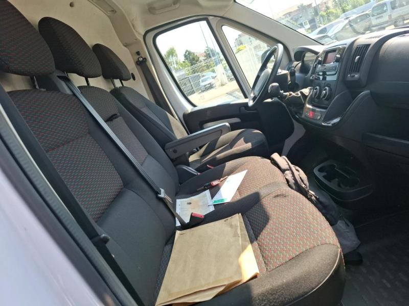 Véhicule d'occasion