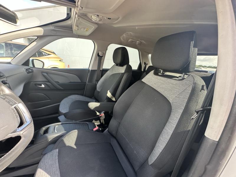 Véhicule d'occasion