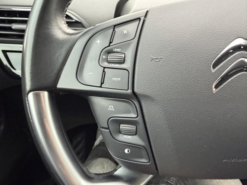 Véhicule d'occasion