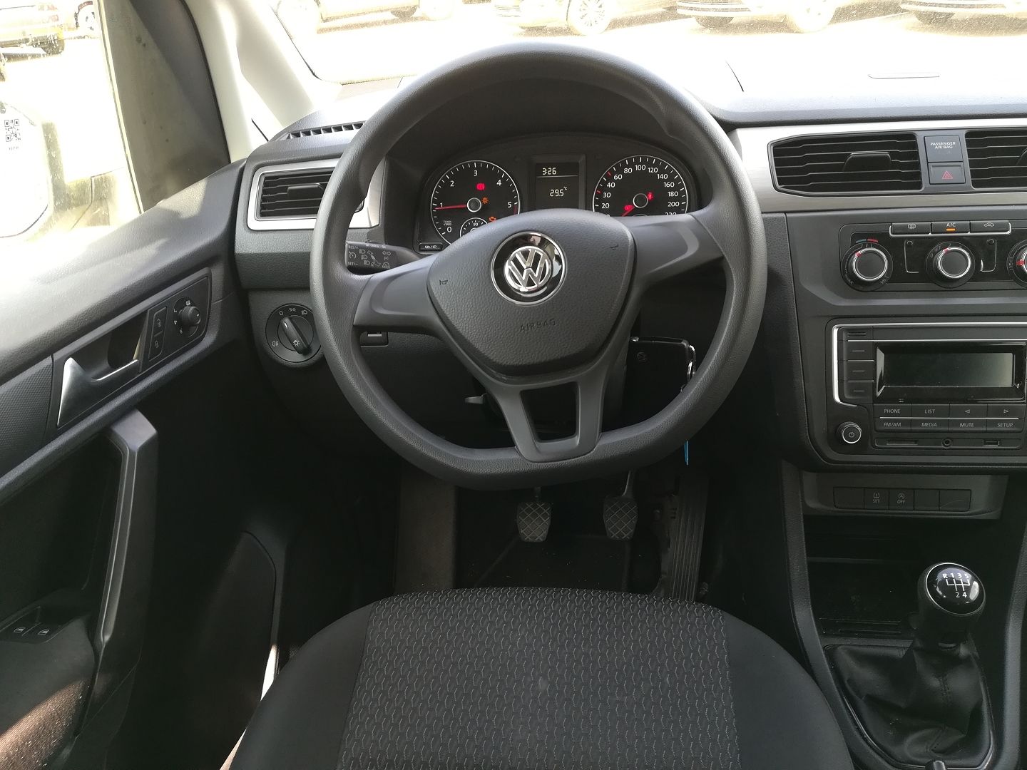 Volkswagen Caddy Maxi (4)