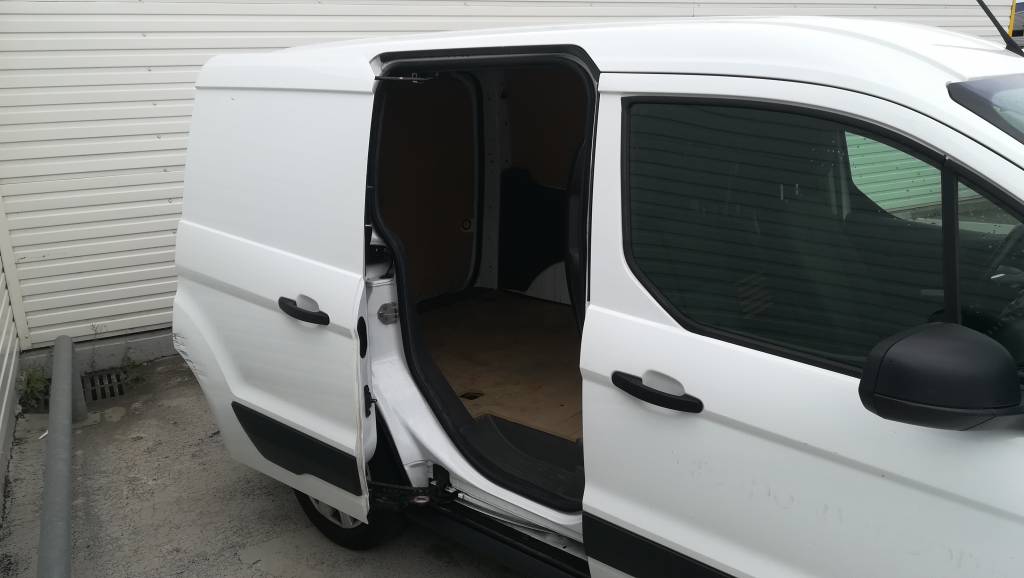 Ford Transit Connect (2)