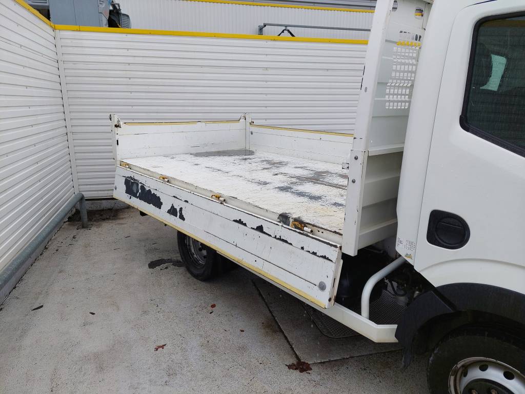 Nissan NT400 CHASSIS CABINE