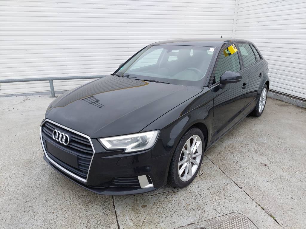 Audi A3 Sportback (3) 30 TFSI SPORT