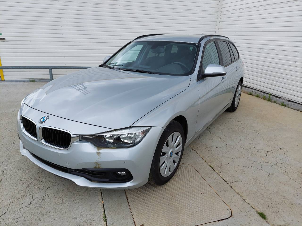Bmw Série 3 Touring (6) 318d 150ch Lounge Plus BVA8
