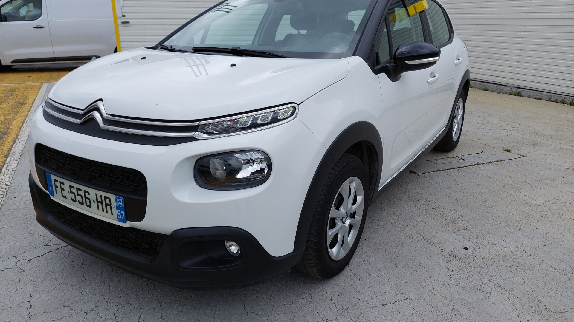 Citroën C3 BUSINESS puretech 82 ss bvm5 feel