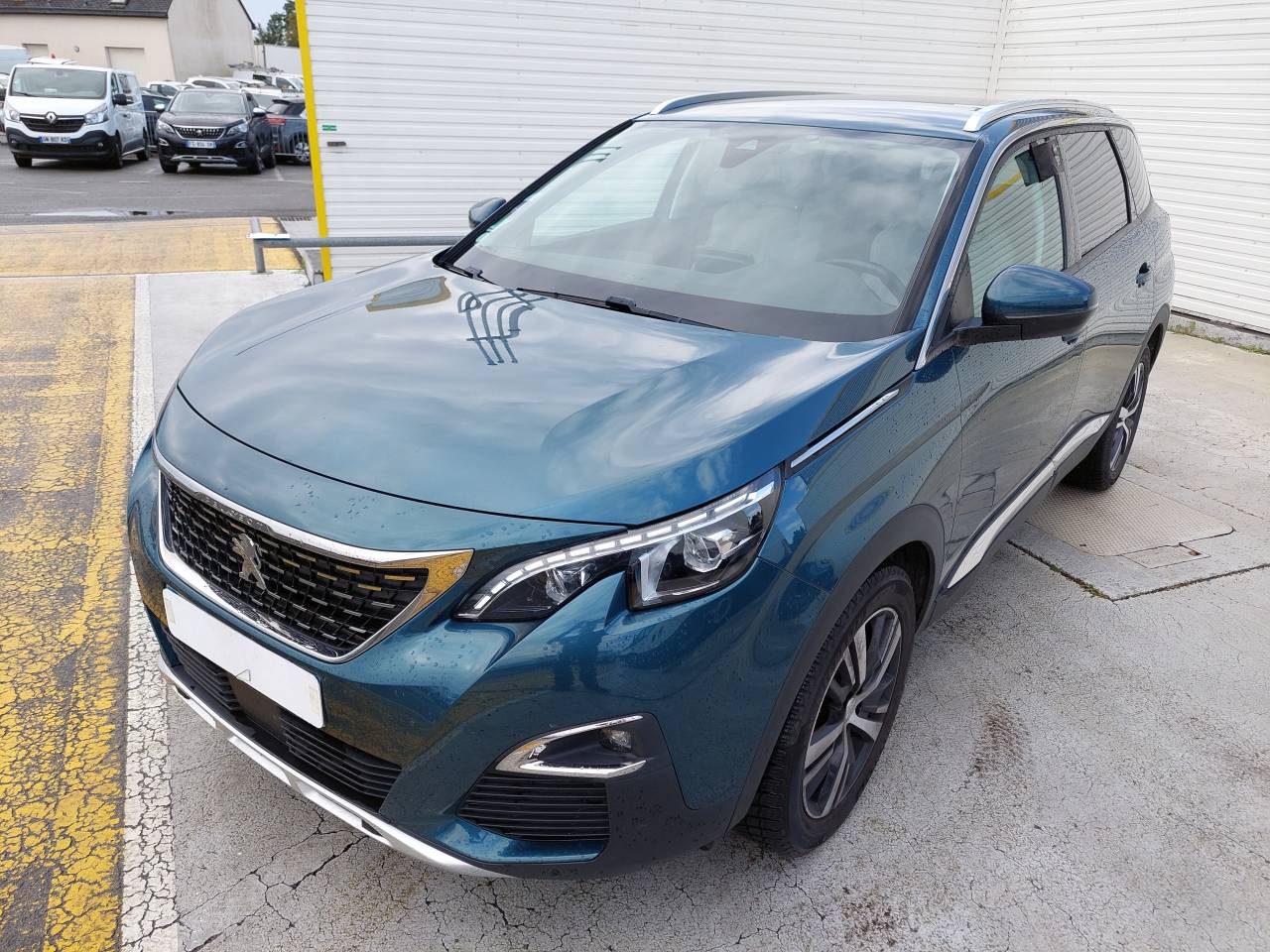Peugeot 5008 PURETECH 130CH SS BVM6 ALLURE