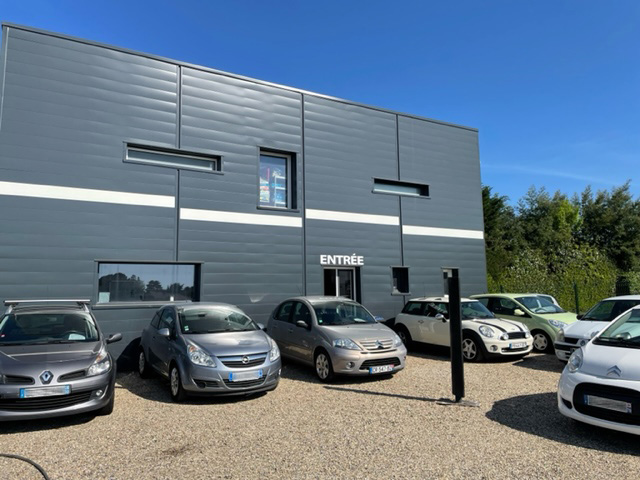 Logo NRJ AUTO VARES | Vente de véhicules à Saint-Pardoux-du-Breuil, dans le Lot-et-Garonne (47)