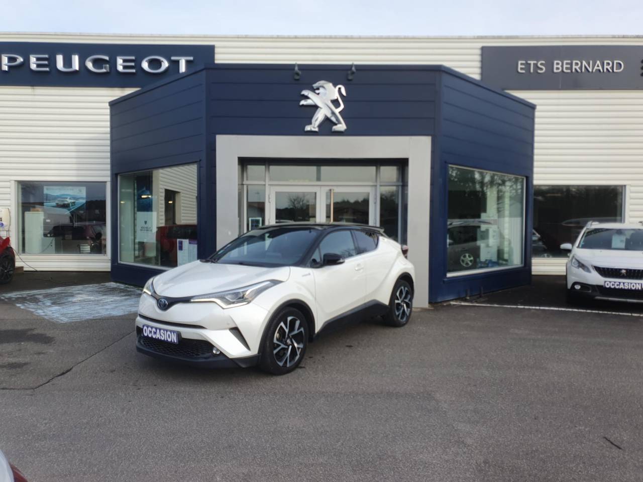 Toyota C-HR 1.8 HYBRIDE 122 GRAPHIC
