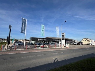 Logo BESSIN AUTOMOBILES | Votre agent Citroën et Peugeot au Molay-Littry, dans le Calvados