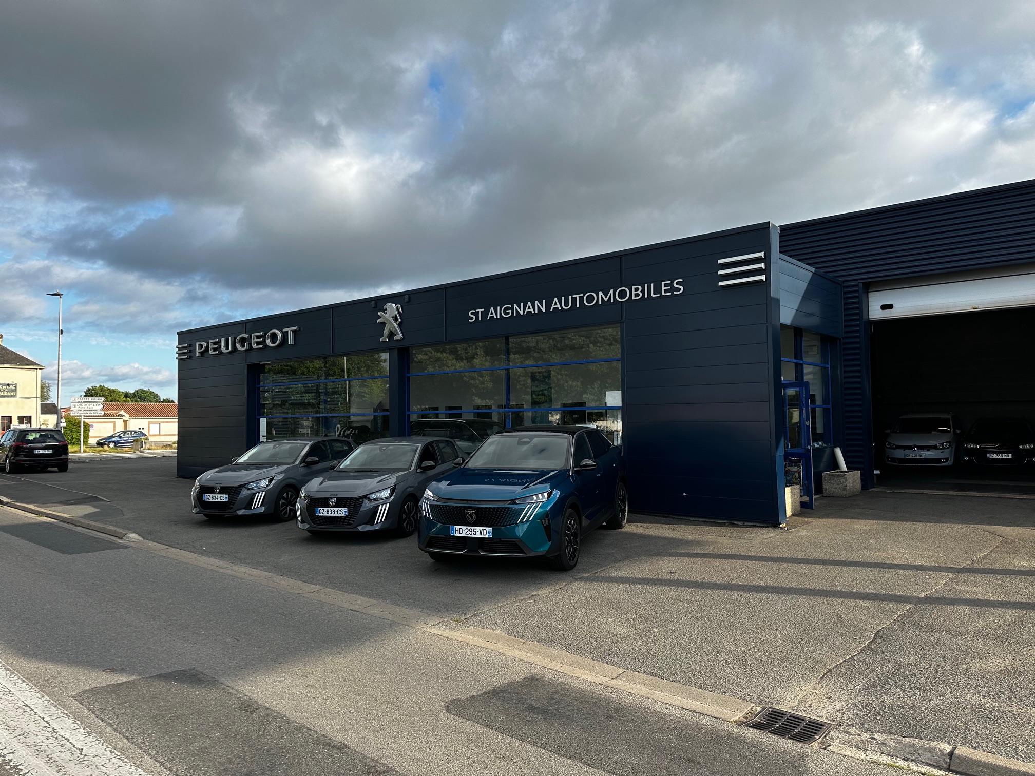 Logo Agence Auto Occasion | Agent Peugeot | Vente de véhicules à Saint-Aignan (44)