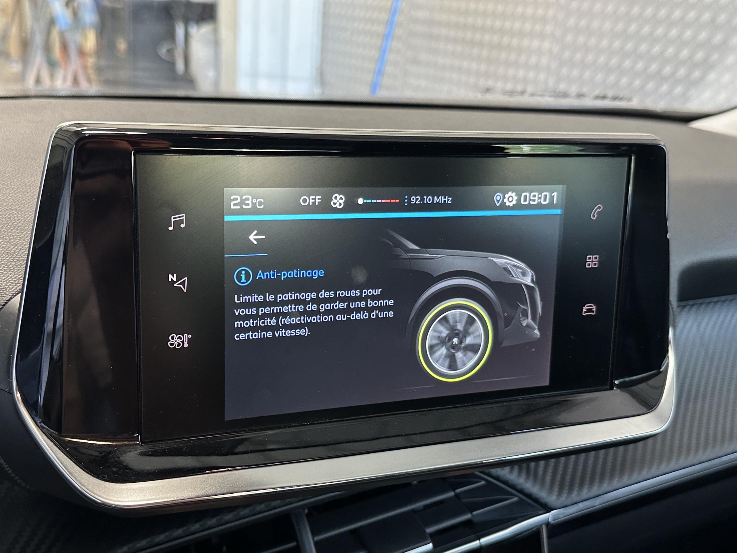 Peugeot 2008  II PureTech 100 S&S ACTIVE groupe Vergnon