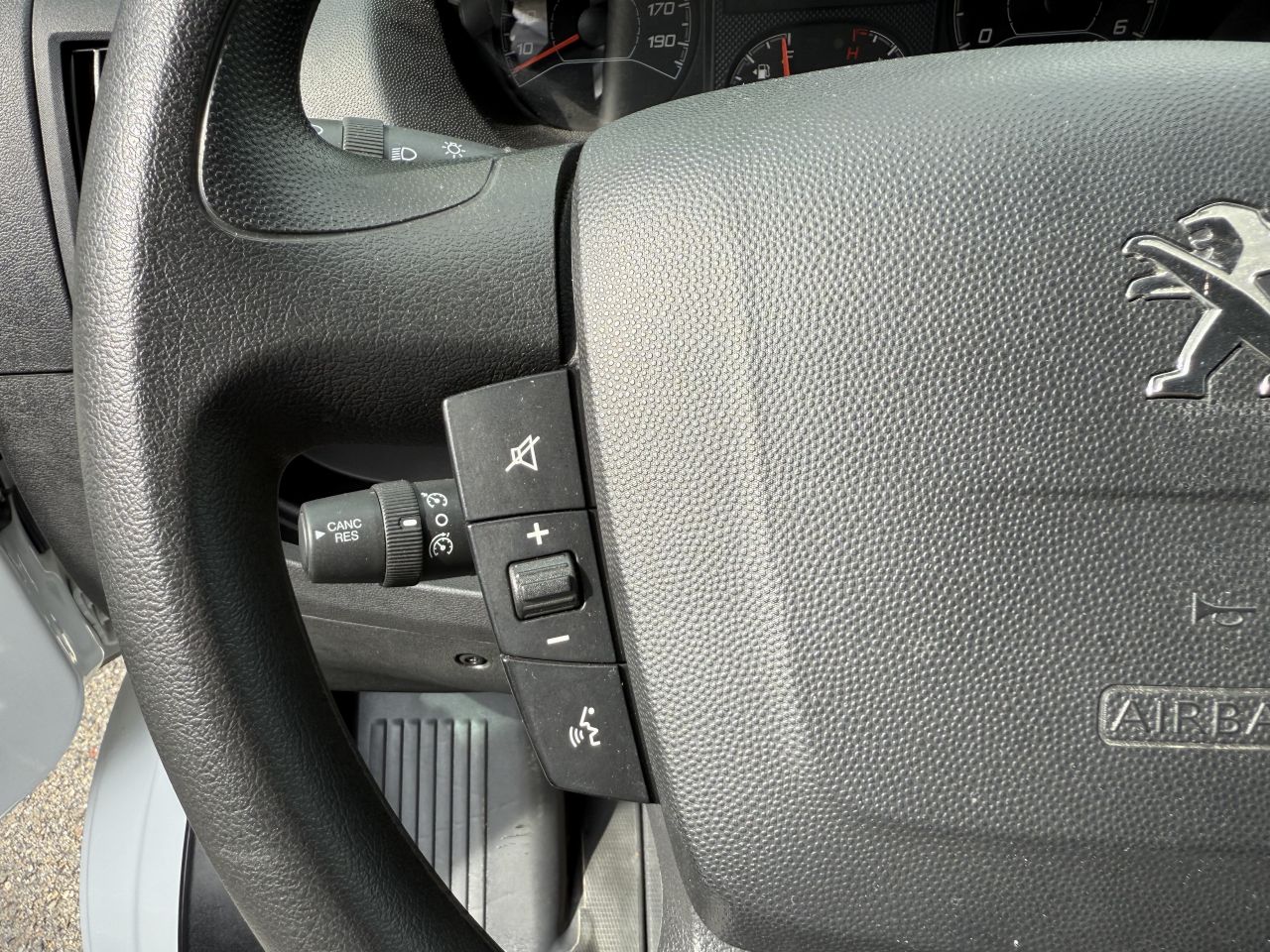 Peugeot Boxer  II BlueHDi 140 S&S ASPHALT 333 L2H2 groupe Vergnon