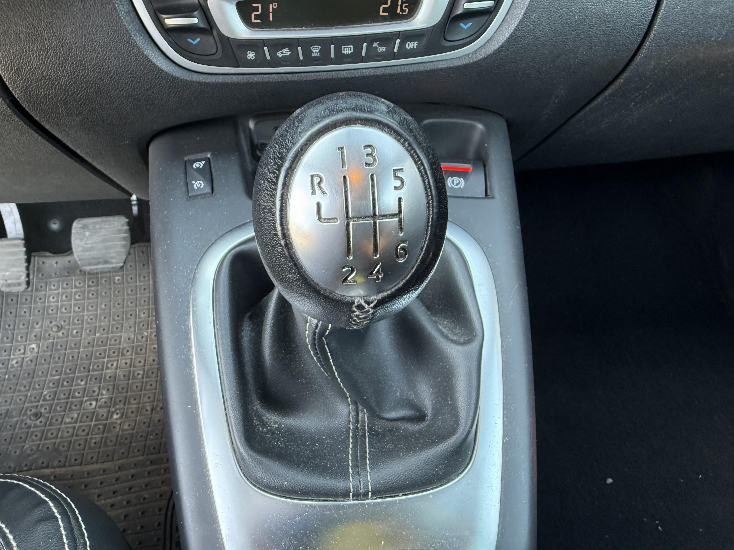 Renault Scénic  III Bose Edition Energy Tce 130 groupe Vergnon