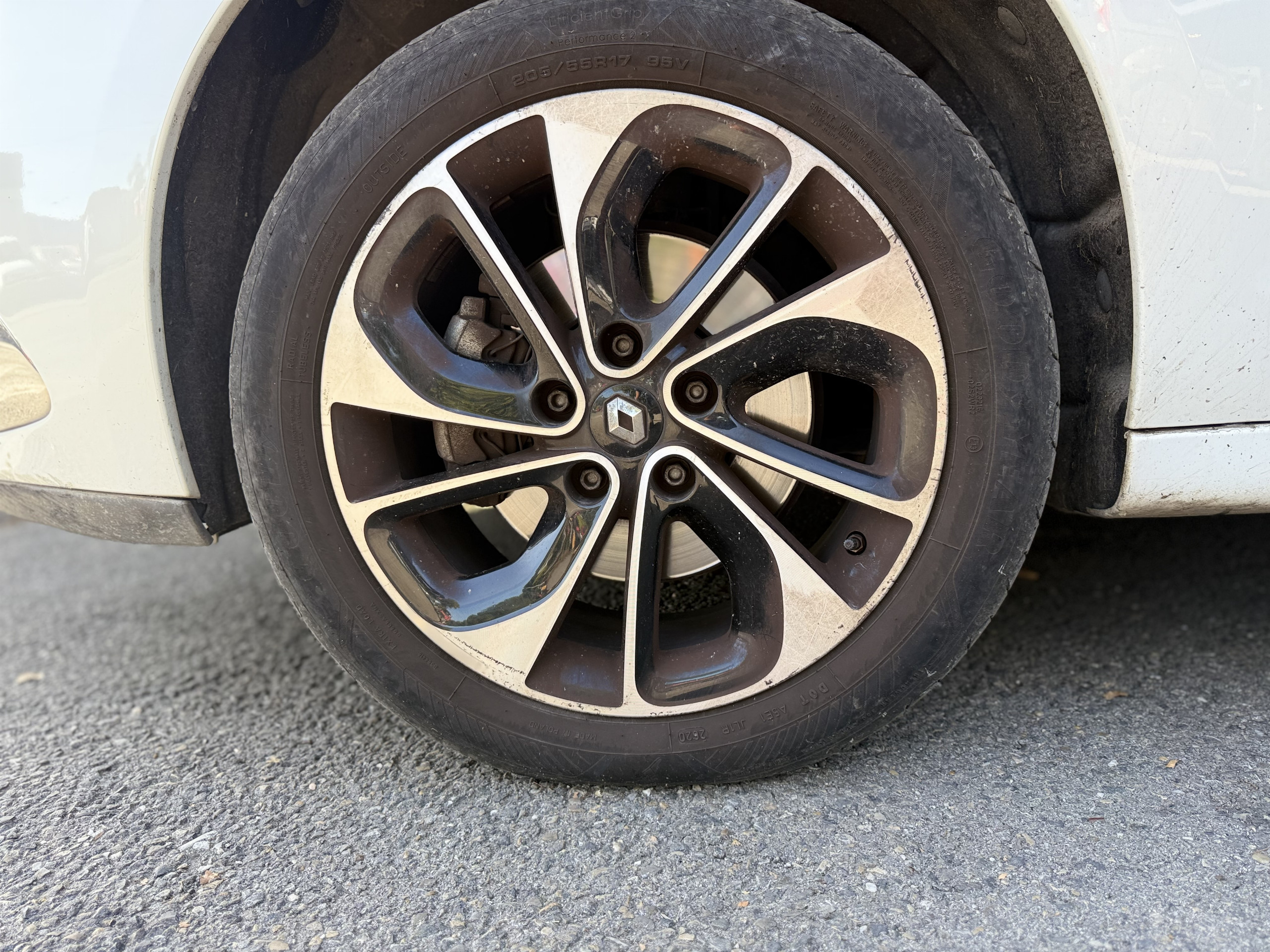 Renault Scénic  III Bose Edition Energy Tce 130 groupe Vergnon