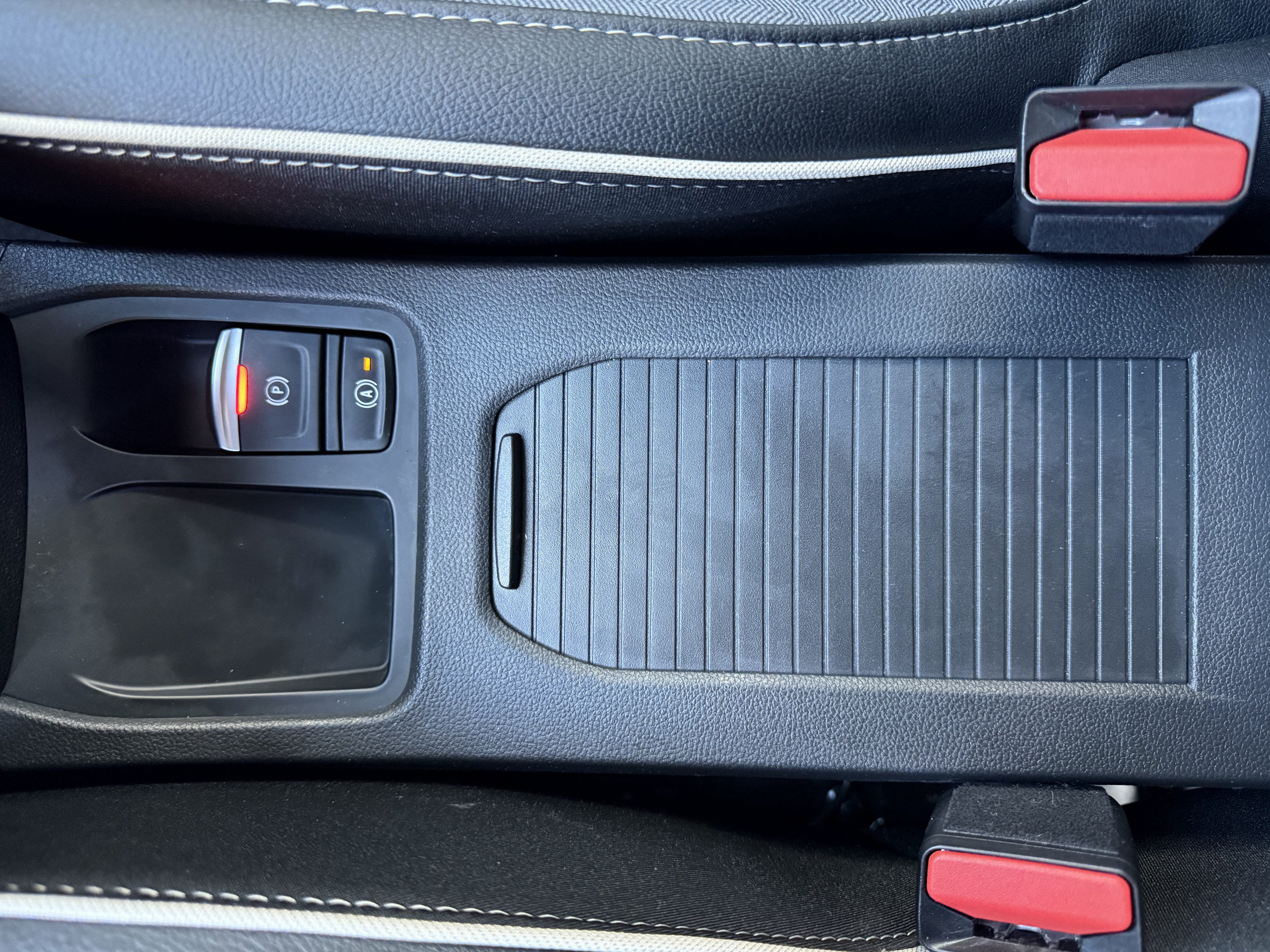 Renault Clio  V Techno TCe 90 -24 groupe Vergnon