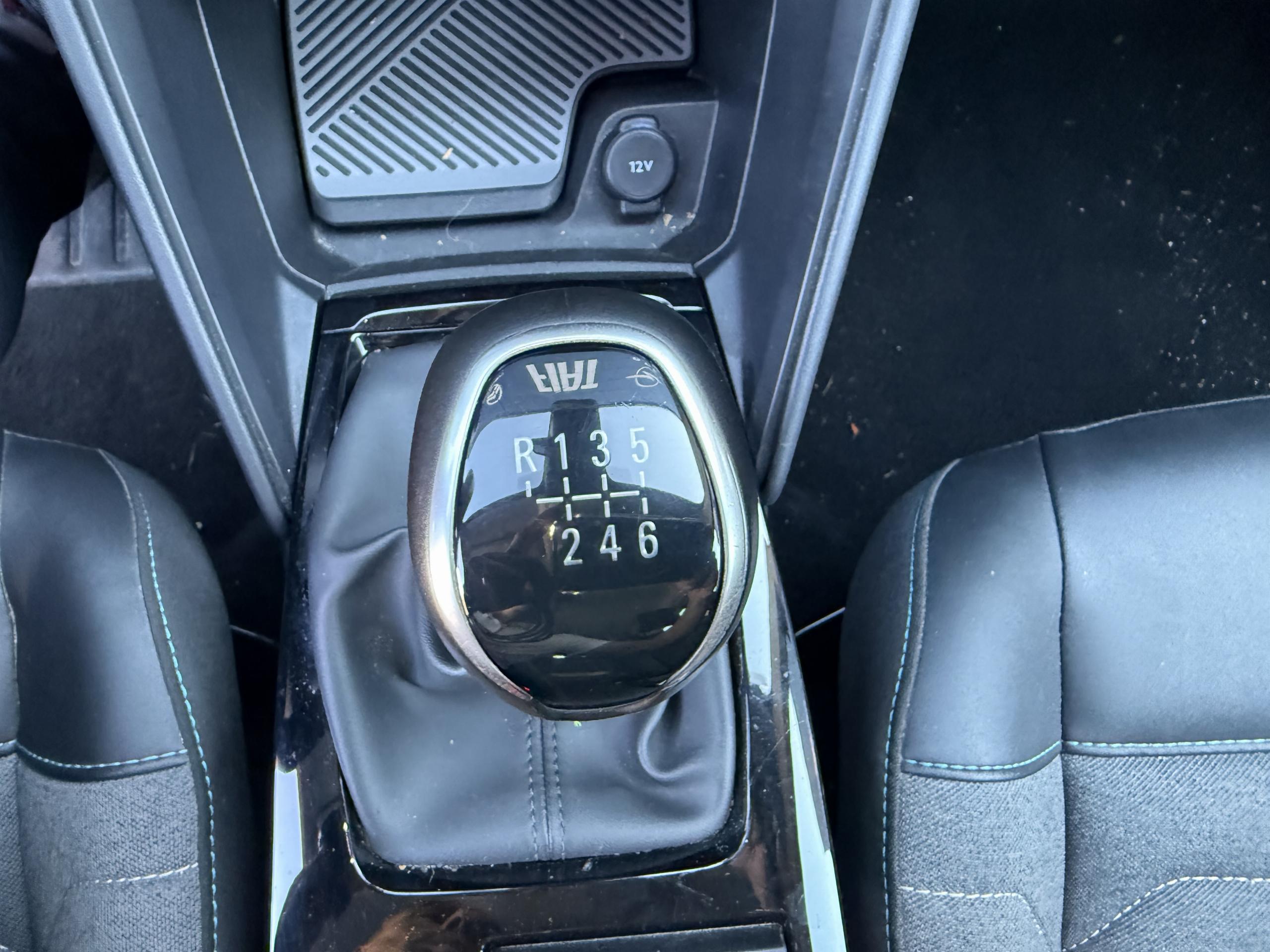 Citroën C4  III BlueHDi 110 S&S BVM6 Feel Pack groupe Vergnon