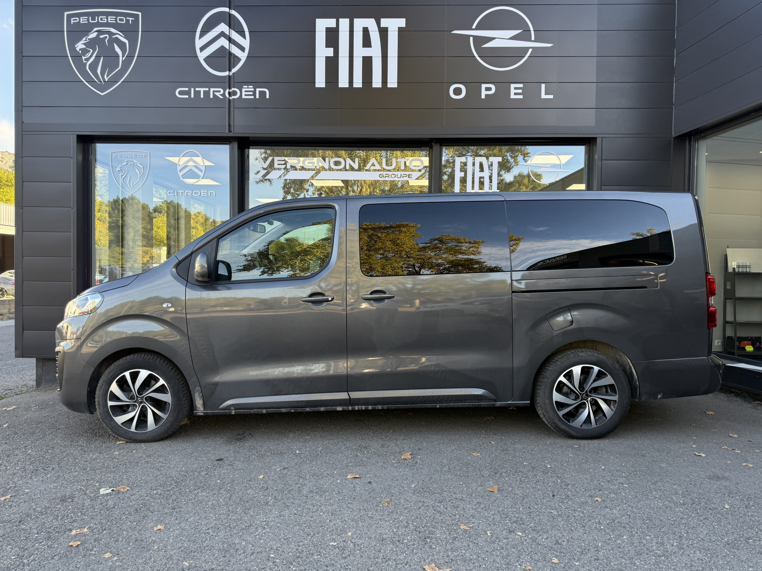 Citroën Spacetourer Taille XL BlueHDi 180 S&S EAT8 Feel groupe Vergnon