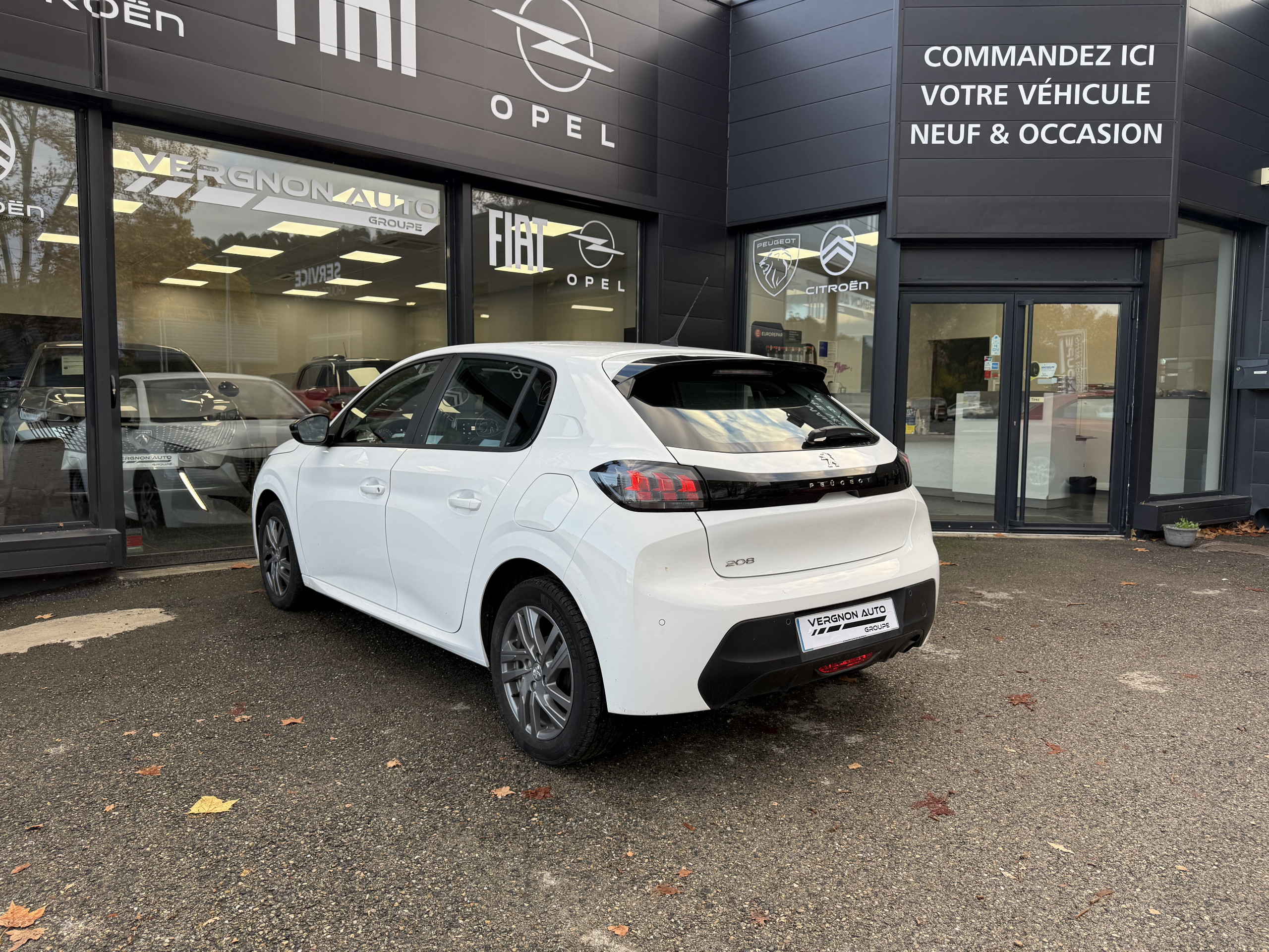 Peugeot 208  II PureTech 75 S&S Active Pack groupe Vergnon