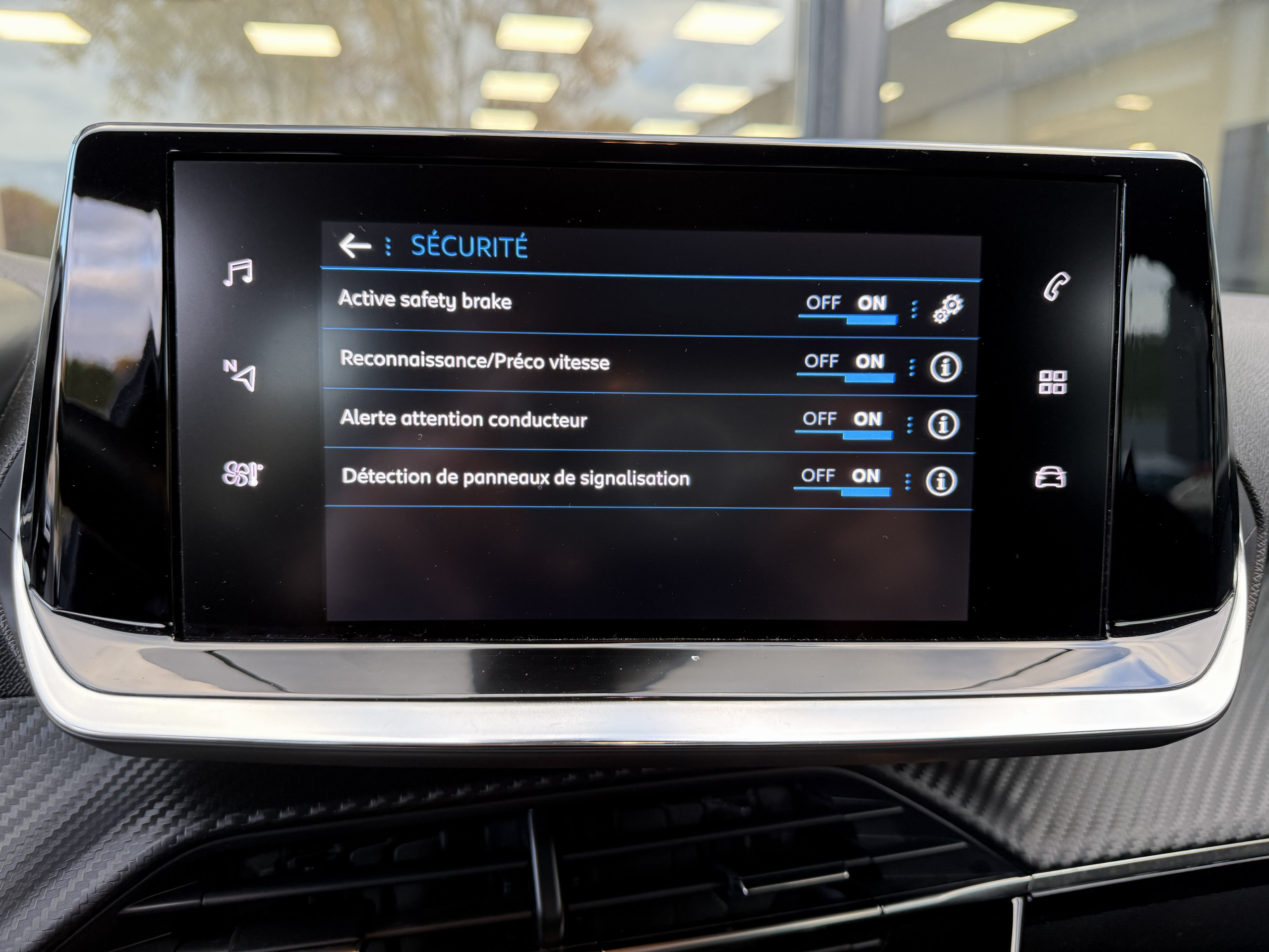 Peugeot 208  II PureTech 75 S&S Active Pack groupe Vergnon