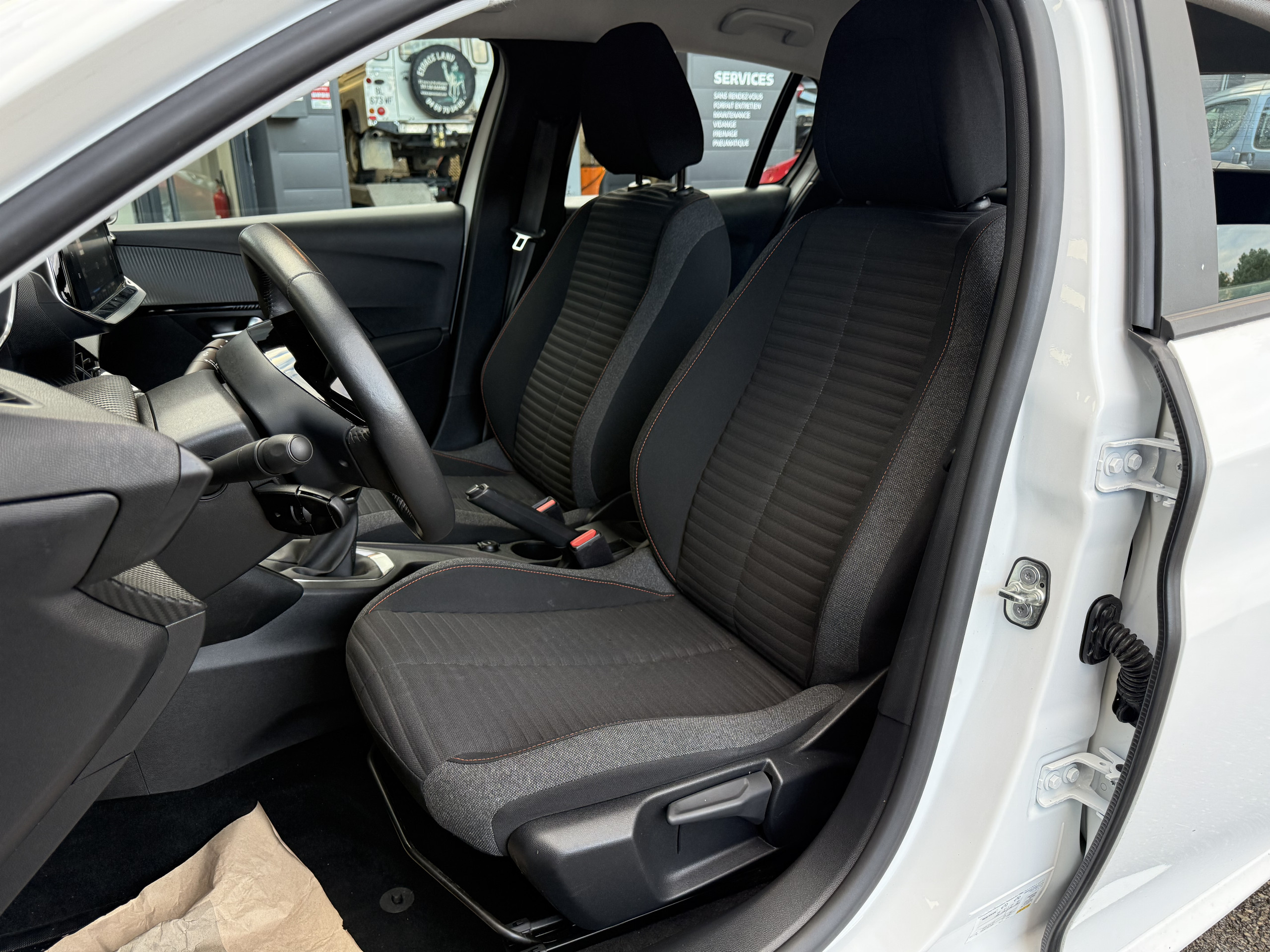 Peugeot 208  II PureTech 75 S&S Active Pack groupe Vergnon