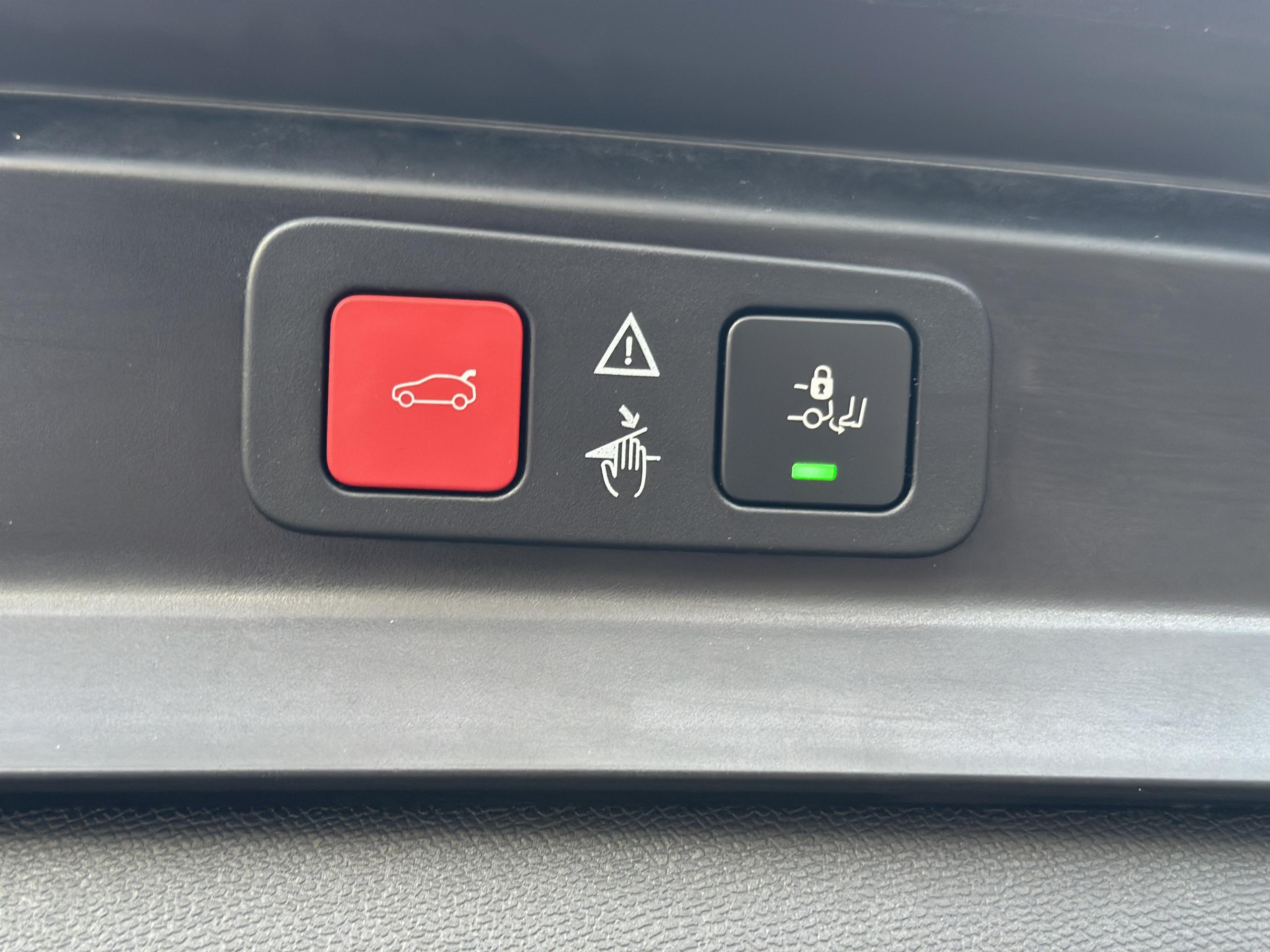 Peugeot 5008  II Hybrid 136 e-DCS6 GT groupe Vergnon