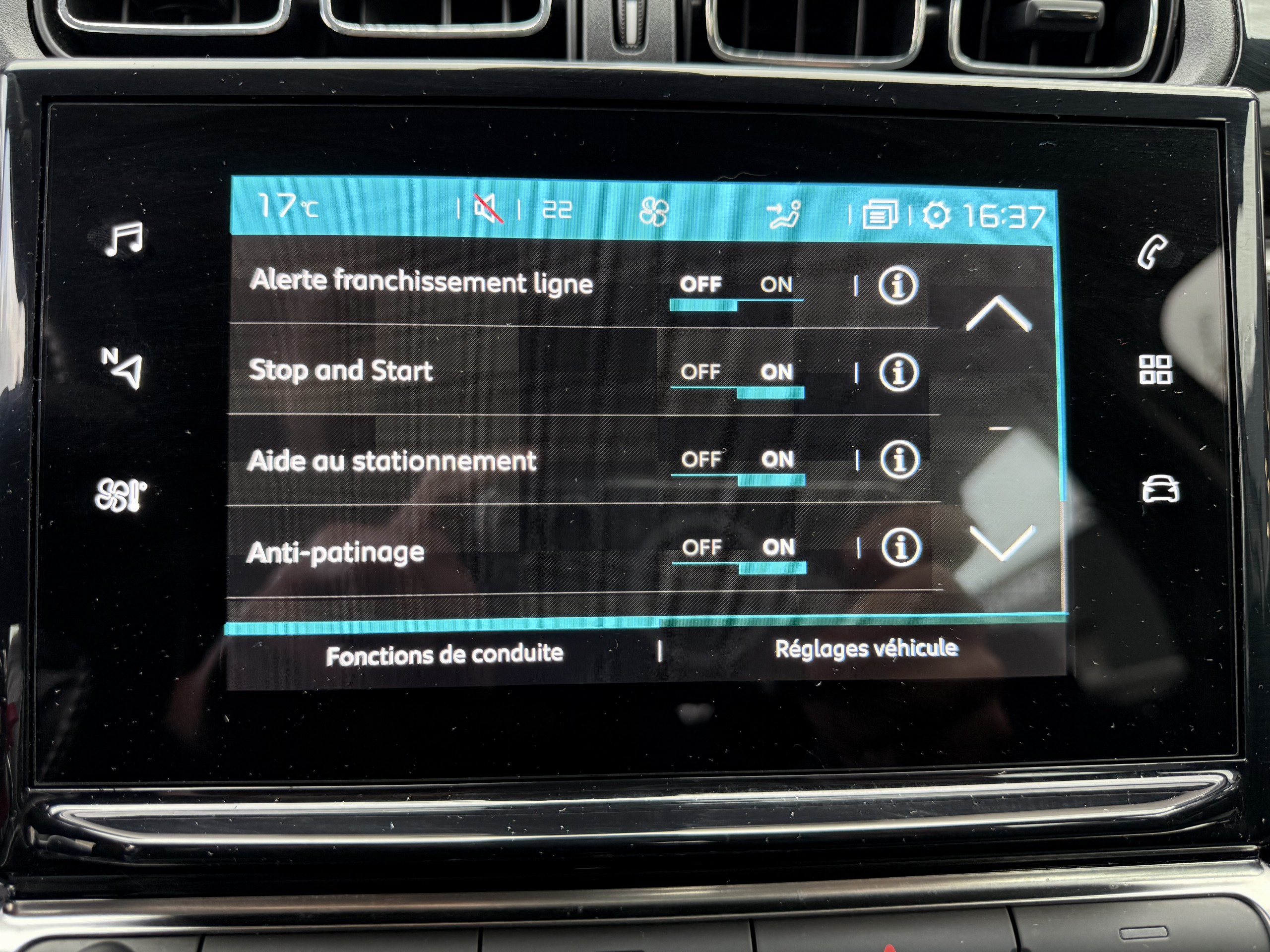 Citroën C3  III PureTech 110 S&S EAT6 Shine groupe Vergnon