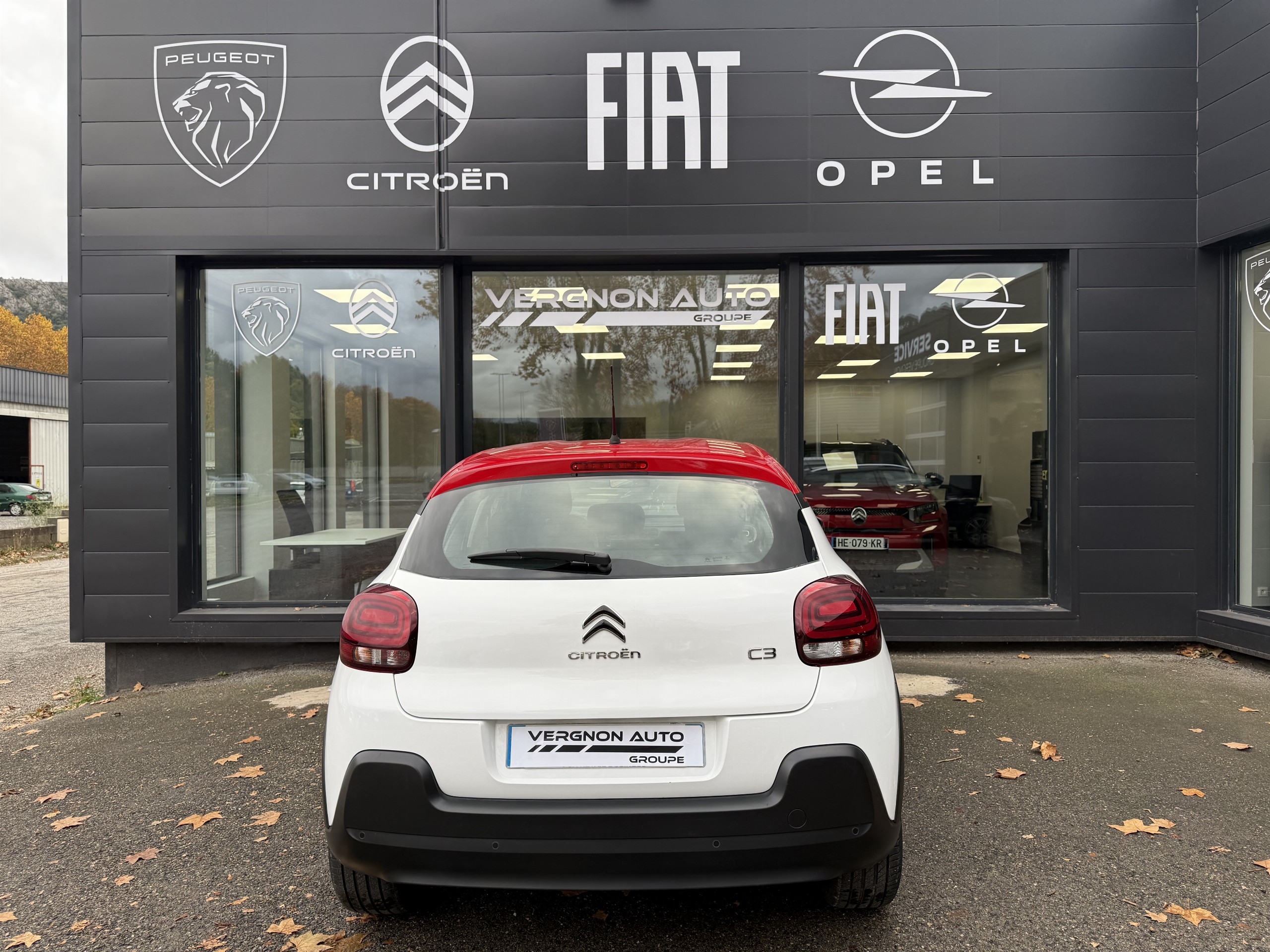 Citroën C3  III PureTech 110 S&S EAT6 Shine groupe Vergnon