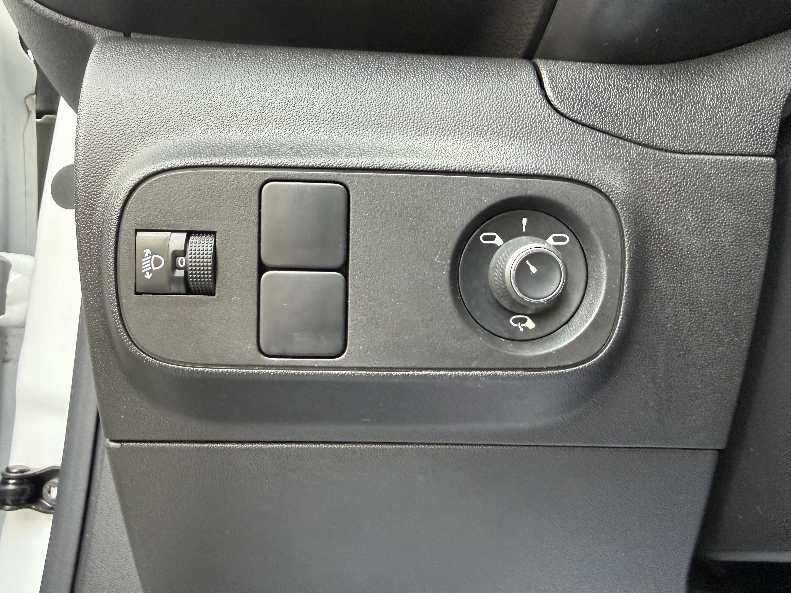 Citroën C3  III PureTech 110 S&S EAT6 Shine groupe Vergnon