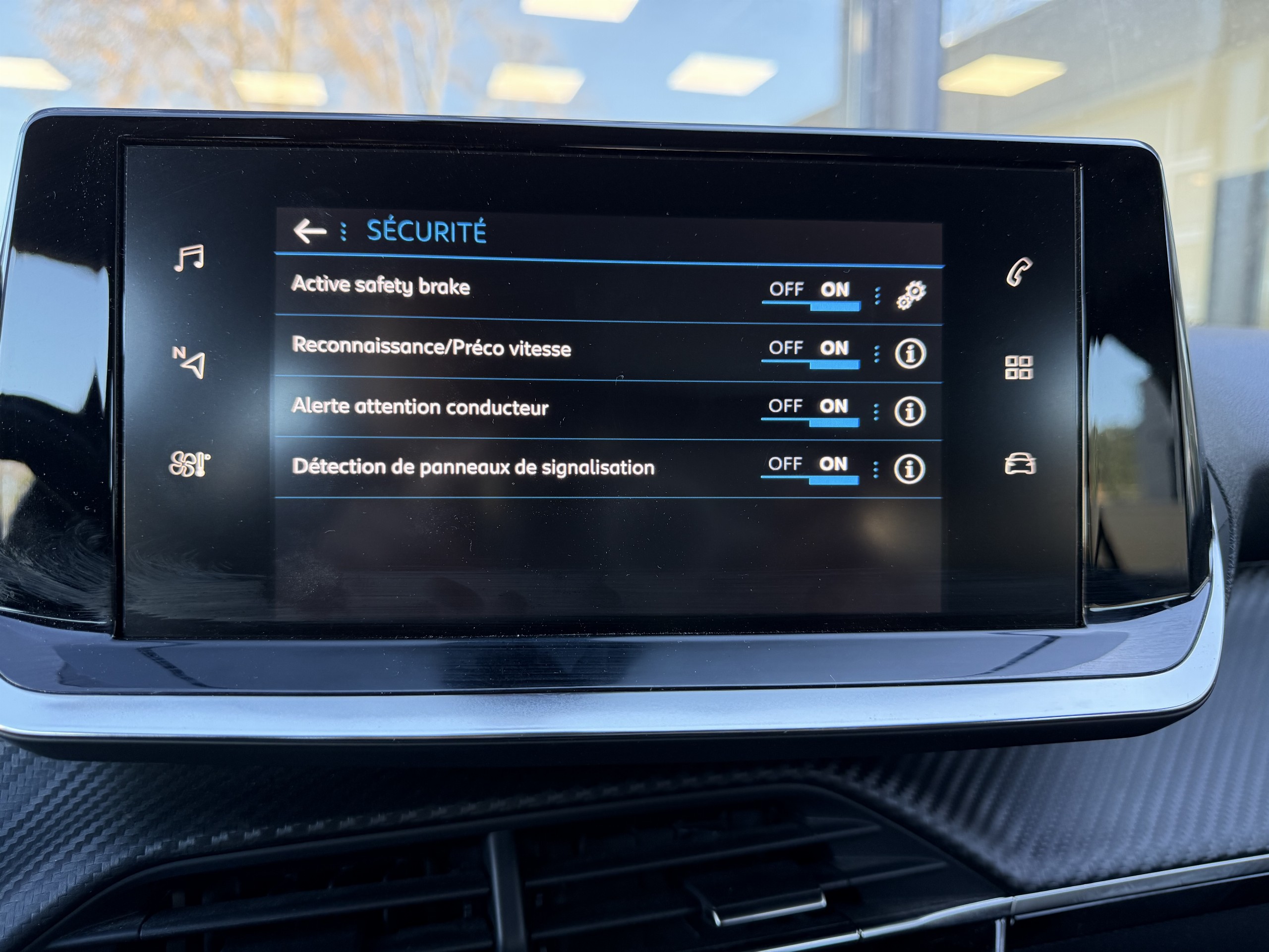 Peugeot 208  II PureTech 100 S&S Allure groupe Vergnon