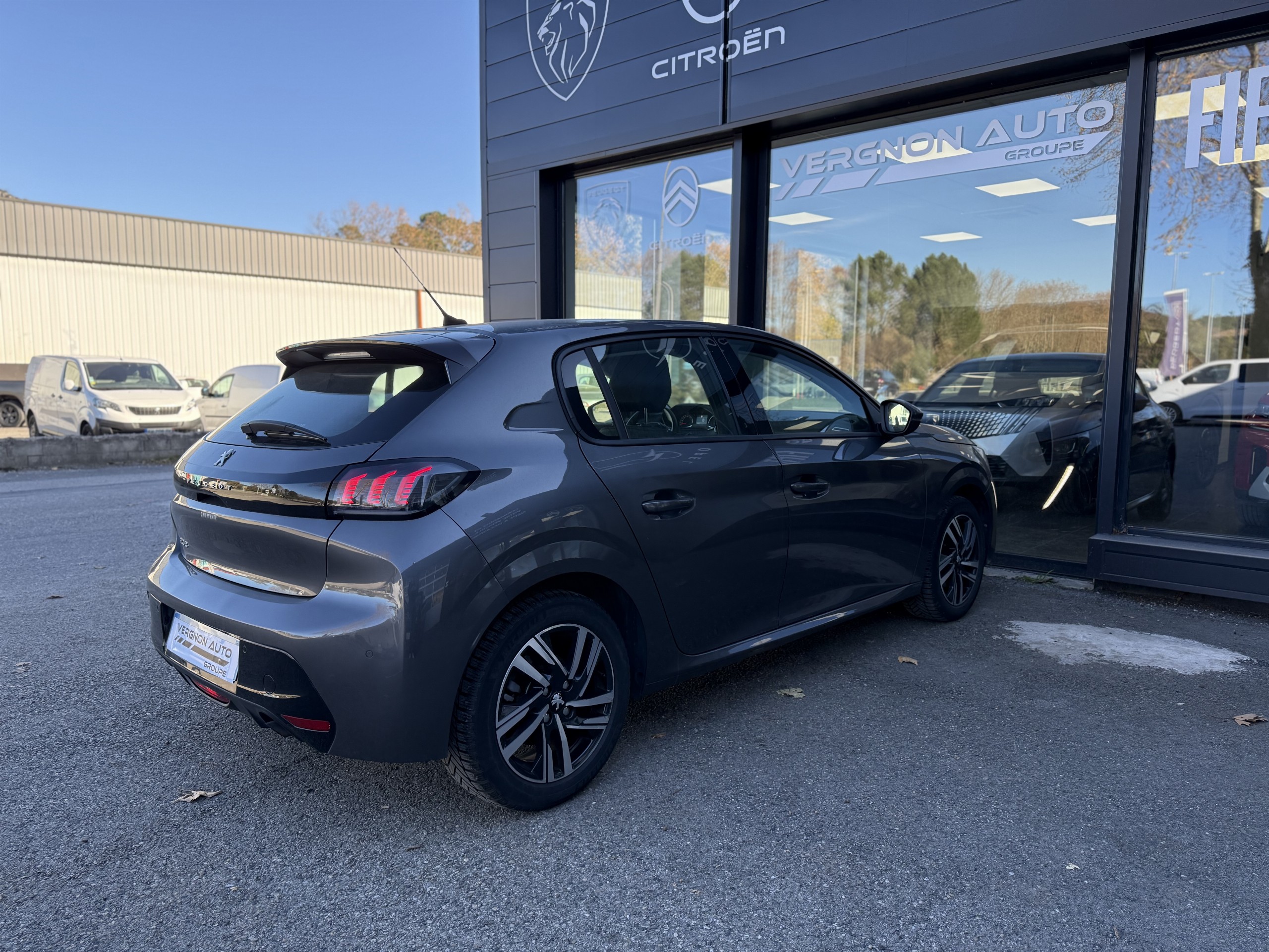 Peugeot 208  II PureTech 100 S&S Allure groupe Vergnon