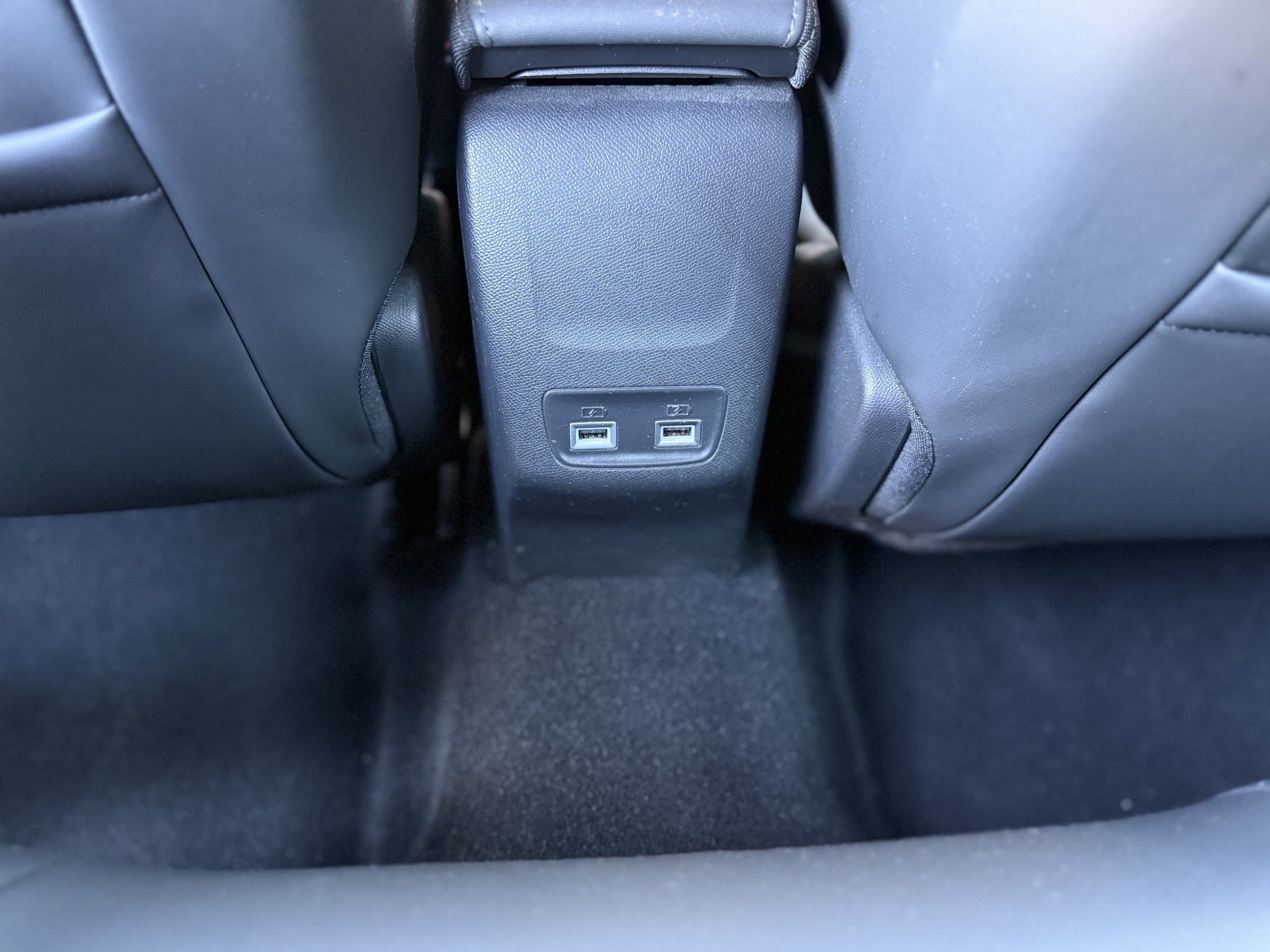 Peugeot 208  II PureTech 100 S&S Allure groupe Vergnon