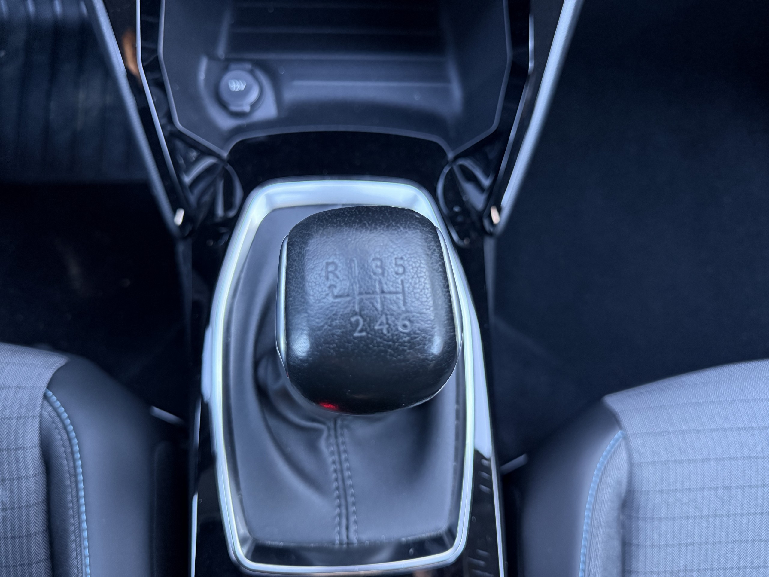 Peugeot 208  II PureTech 100 S&S Allure groupe Vergnon