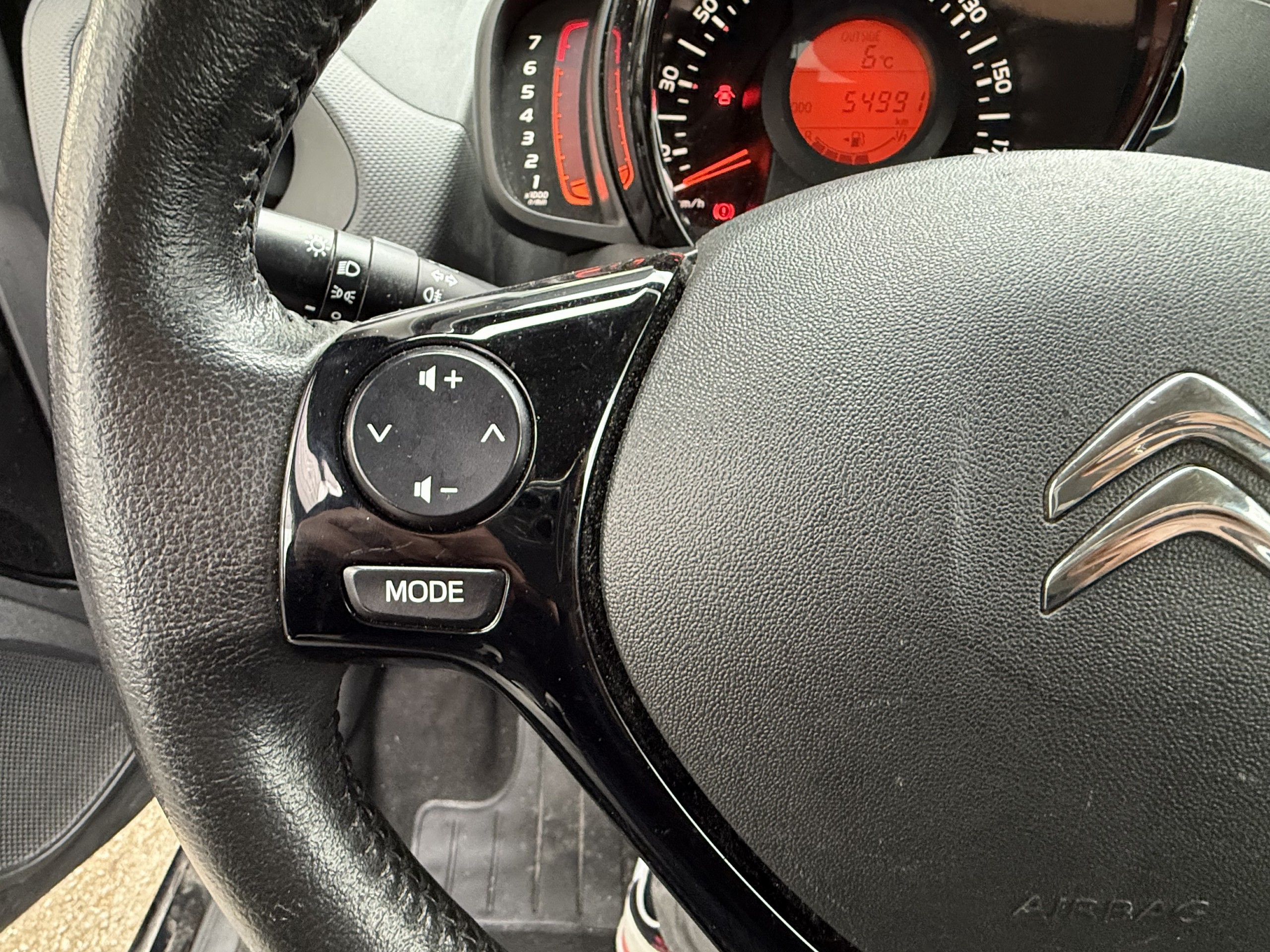 Citroën C1  II VTi 72 S&S BVM Shine groupe Vergnon