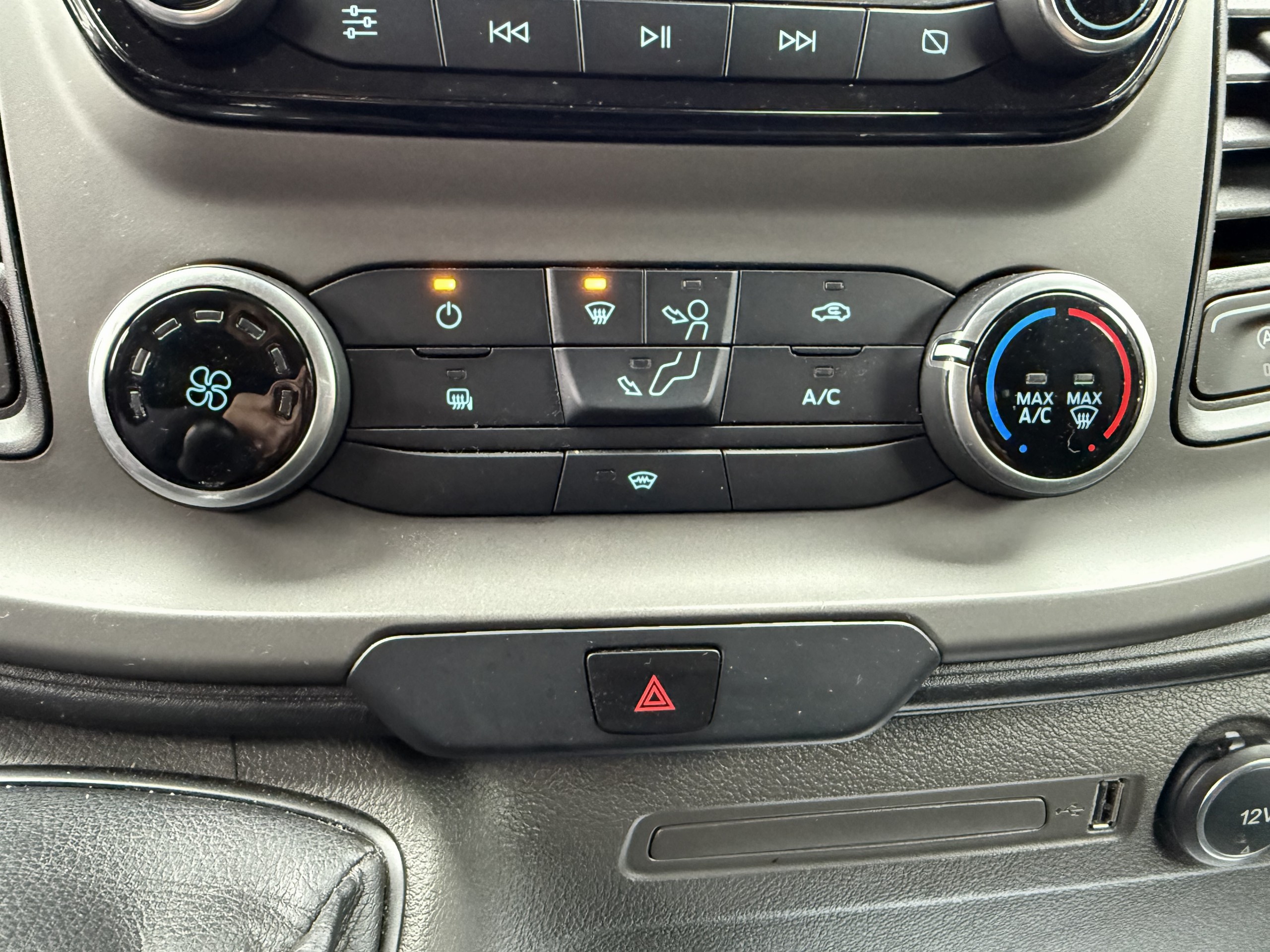 Ford Transit Custom 2.0 ECOBLUE 130 300 L1H1 TREND BUSINESS groupe Vergnon