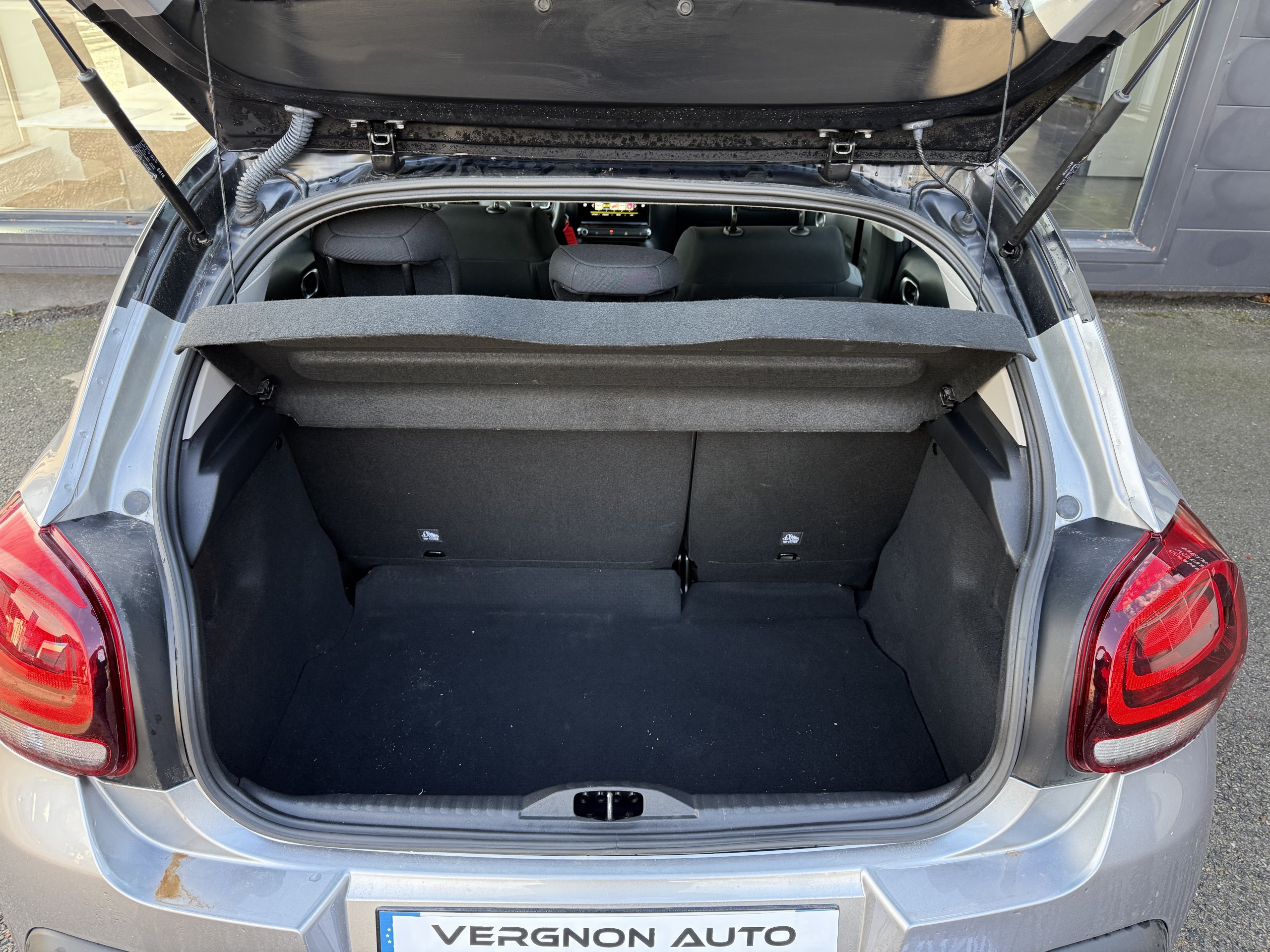 Citroën C3  III PureTech 83 S&S BVM Shine Business groupe Vergnon