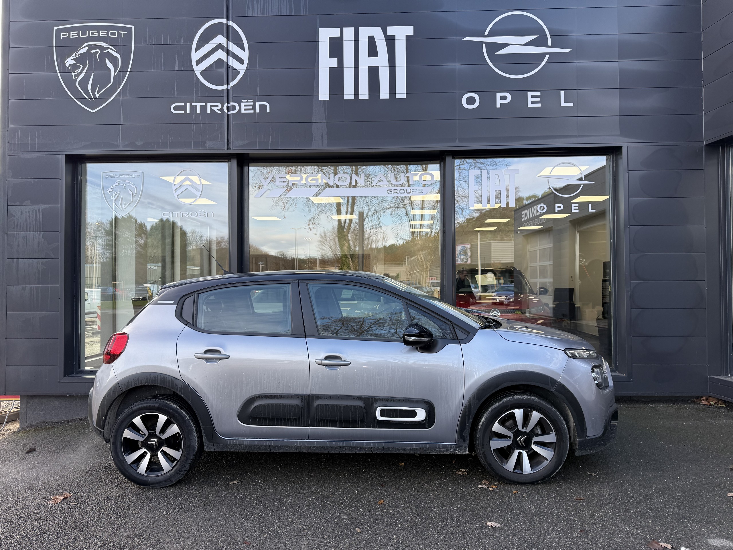 Citroën C3  III PureTech 83 S&S BVM Shine Business groupe Vergnon